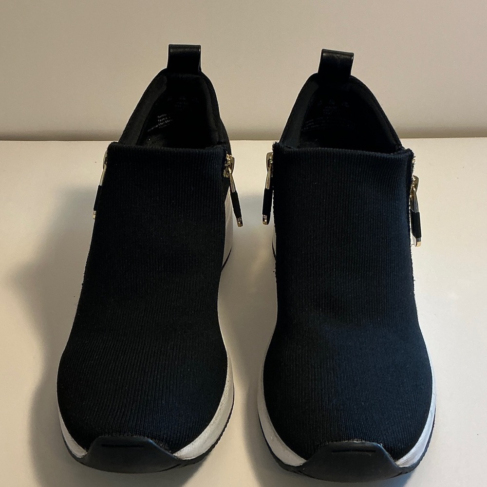 Women's Black Slip-On Knit Sneakers with Gold Zipper Detail